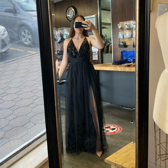 Never worn sequence and mesh dress, split front - Picture 3 of 4